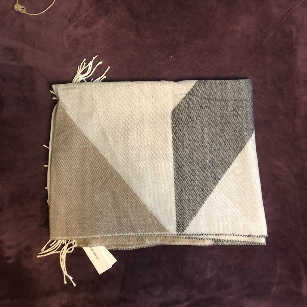 Calvin Klein scarf/ shawl